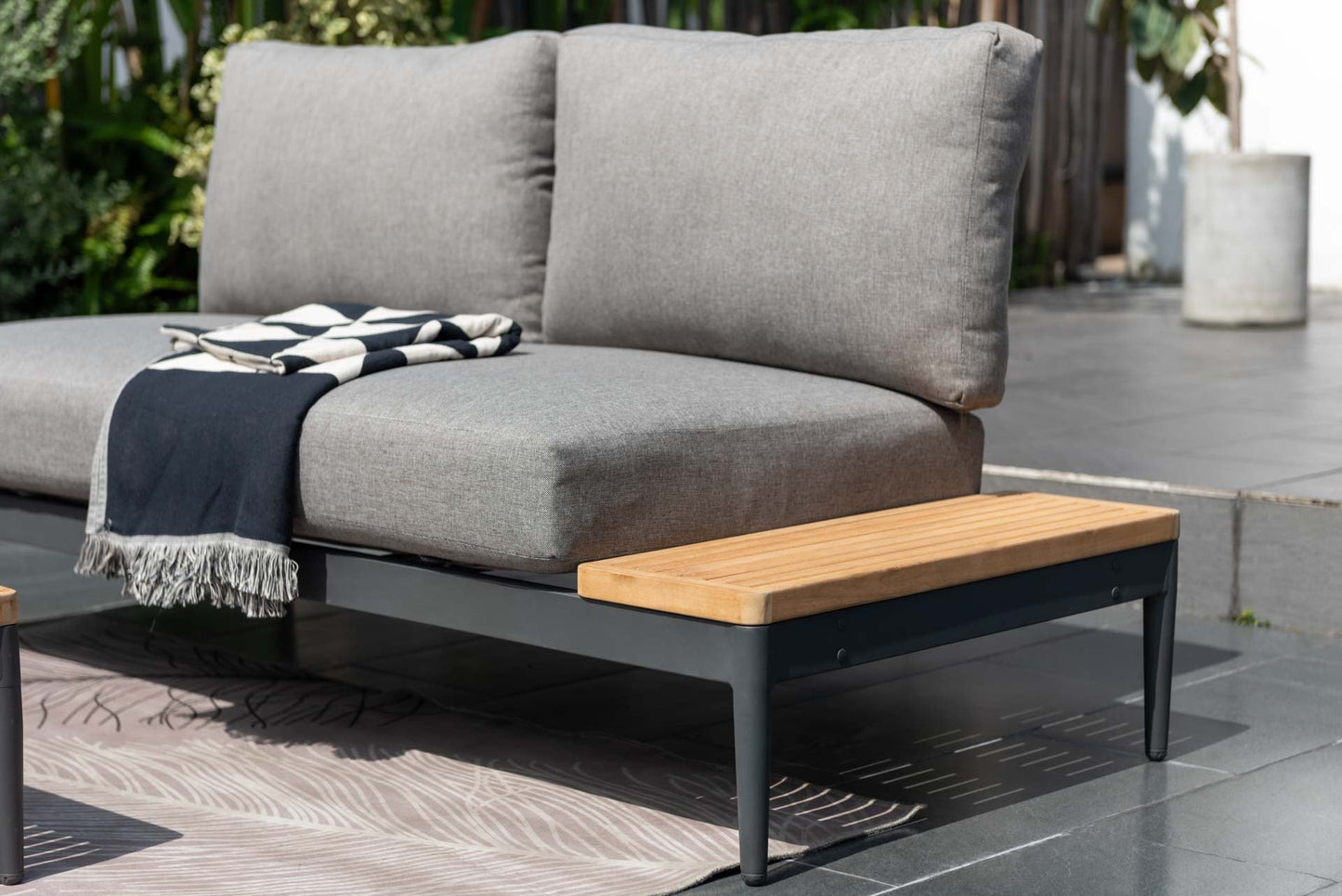 Topaz 4pc Seating Set